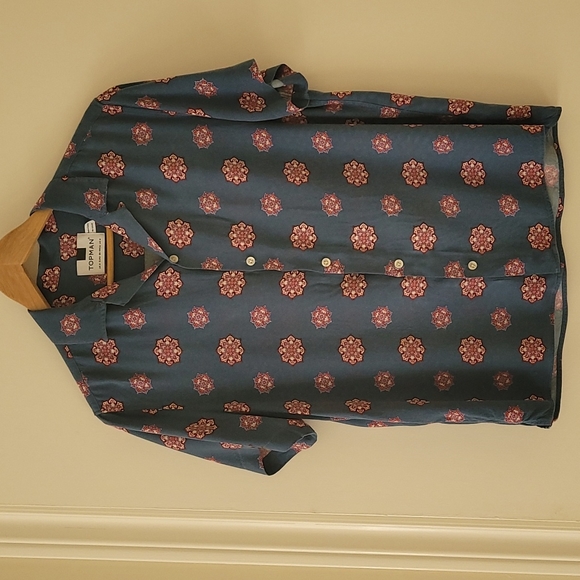 Topman Other - TOPMAN, Men's Short Sleeve Button Front Pattern Shirt, US M